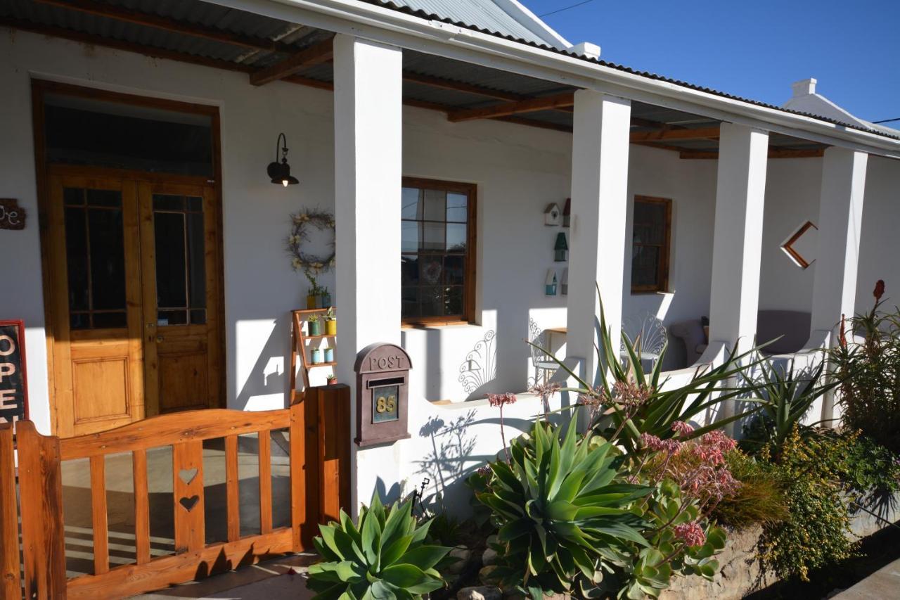 Ta Mala's Country house